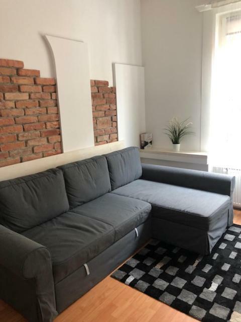 O&B Apartman بودابست المظهر الخارجي الصورة